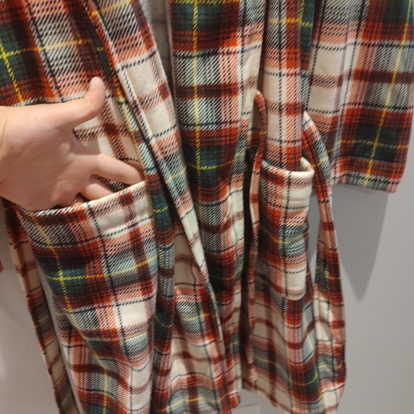 Ralph Lauren Plaid Robe - Picture 2 of 7